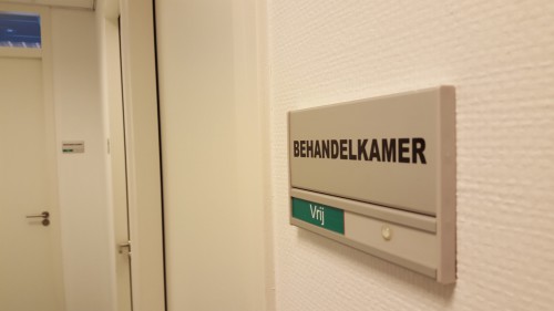 foto van vrije behandelkamer afspraak maken